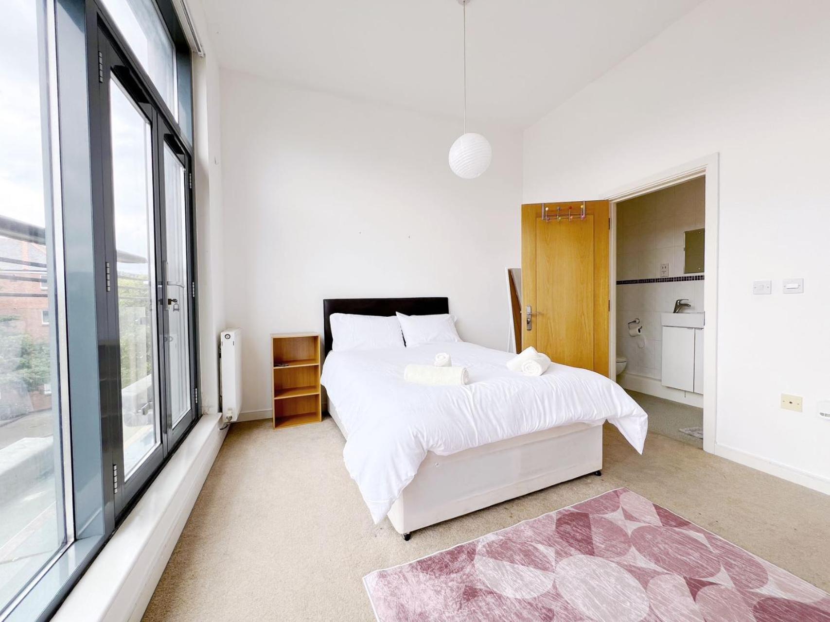 R3 Economical Seaside Homestay *